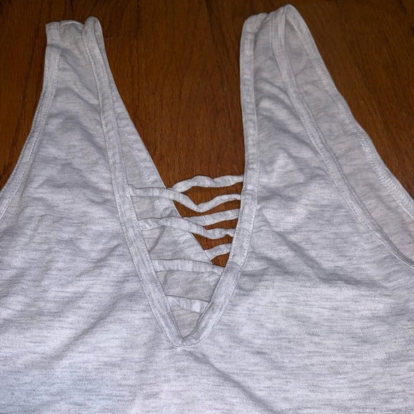 tank top - Picture 2 of 3